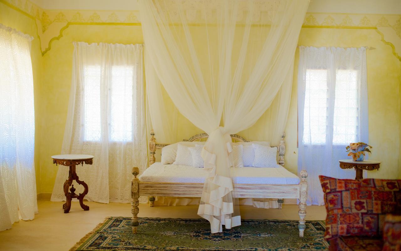 Villa Cesy Boutique Hotel Малинди Екстериор снимка